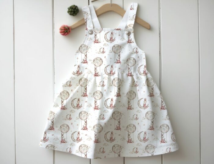 Tissu Imprimé Lapin Mignon Lune Crème Petit, 7 tissus au choix – Image 4